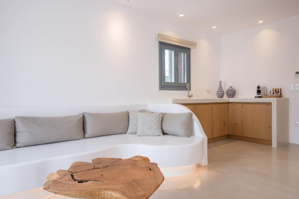 Aba Ηospitalite, The Deluxe Suite, Naousa Exteriör bild